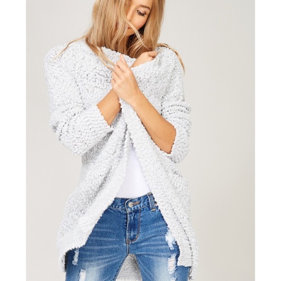1 left!! Taylor Cozy Popcorn Cardi - Picture 2 of 6