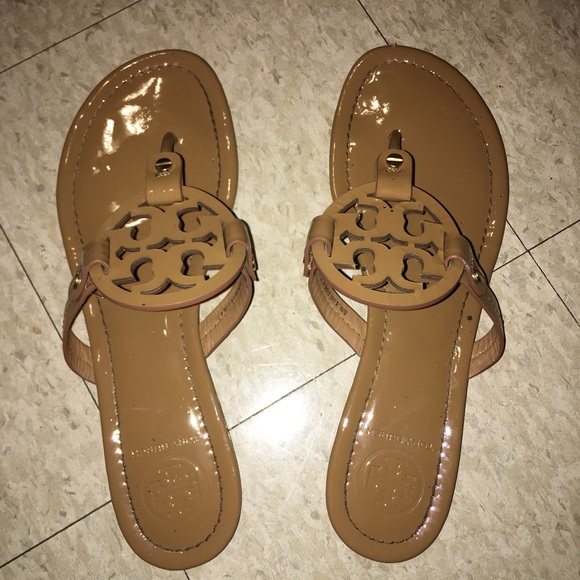 TORY BURCH SANDALS - Picture 2 of 2