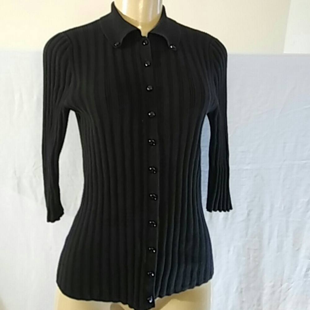 Womens Winter dress sweater..Black buttoned front