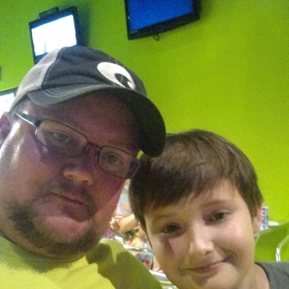 Meet your Posher, David - Picture 1 of 1