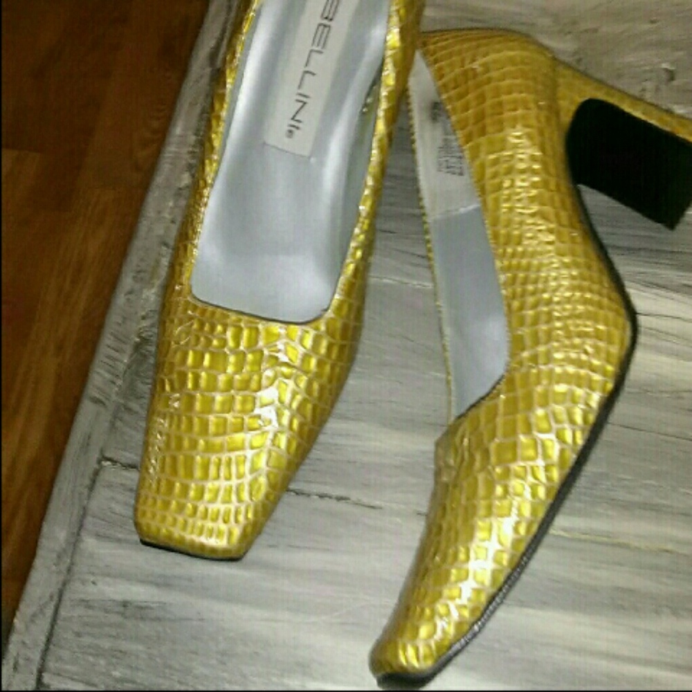 Bellini Gold Heels