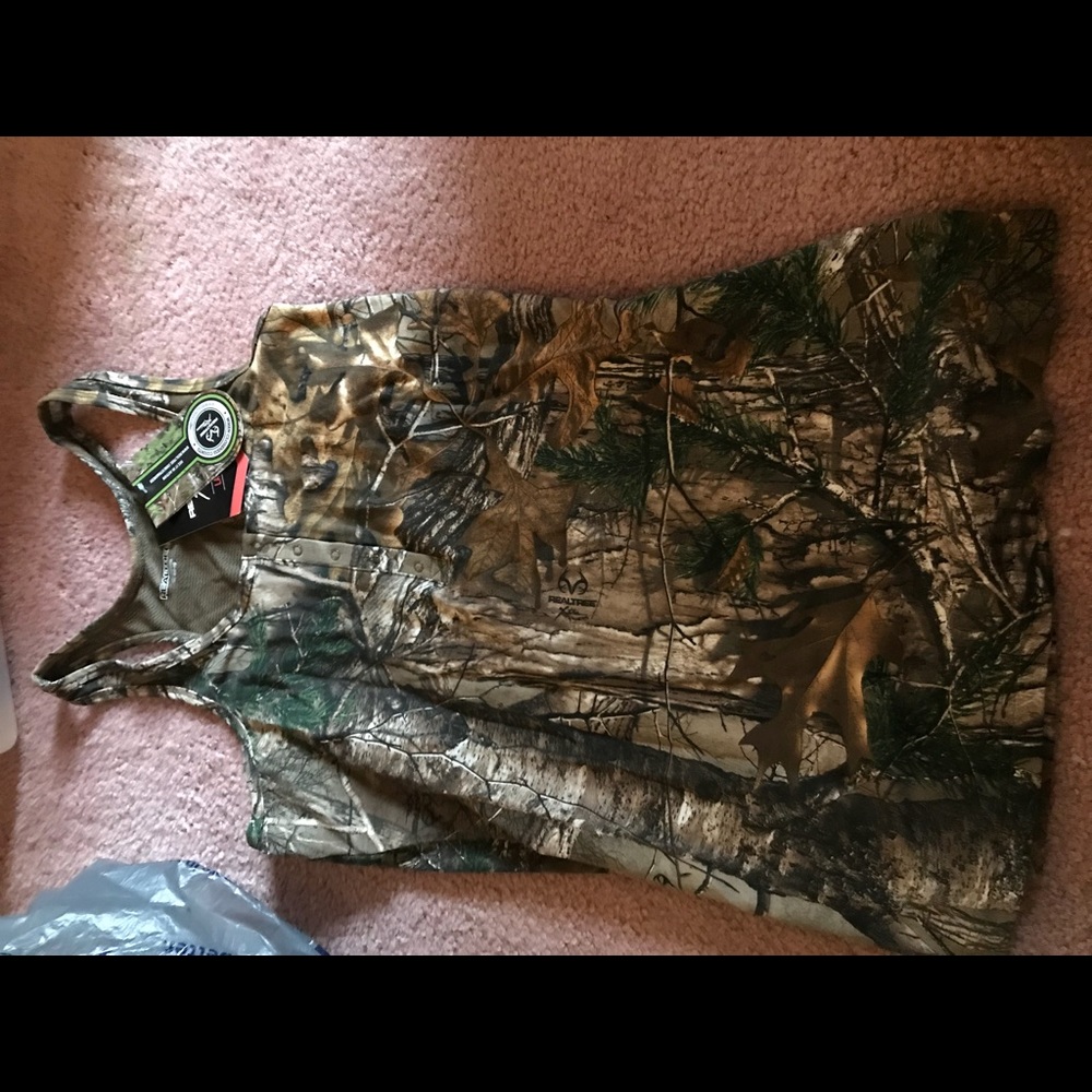 NWT Realtree camo tank