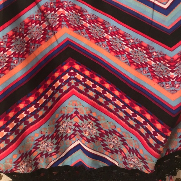 Tribal Print Romper - Picture 5 of 5