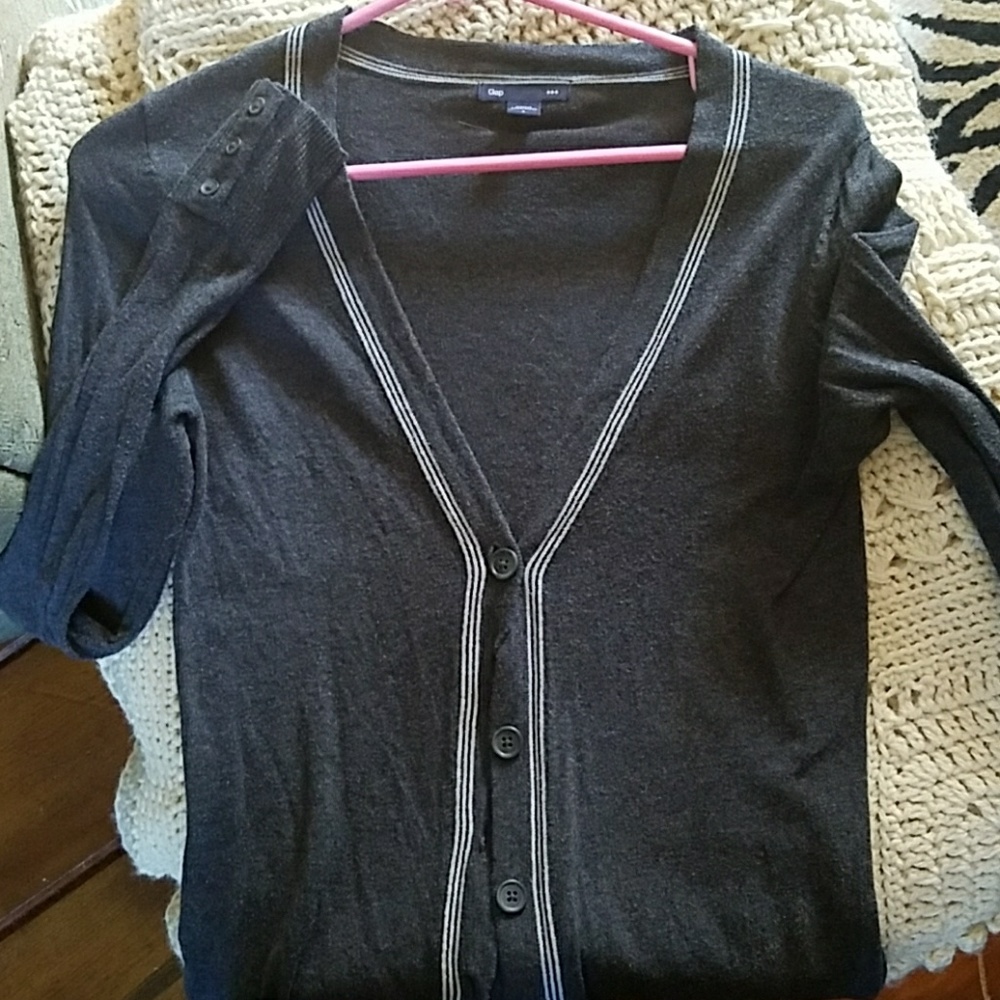 Gap grey cardigan