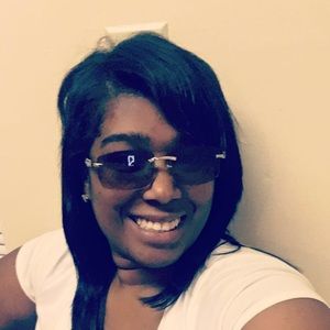 Meet your Posher, Katrina