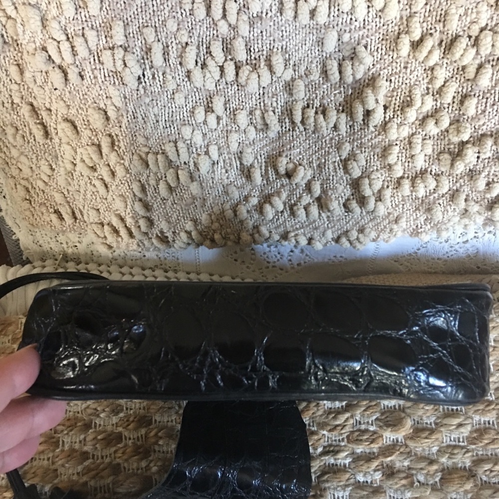 Carla Mancini - image 8