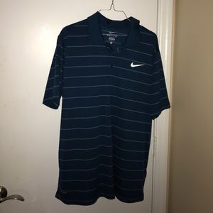 Nike Dri Fit Golf Shirt size L