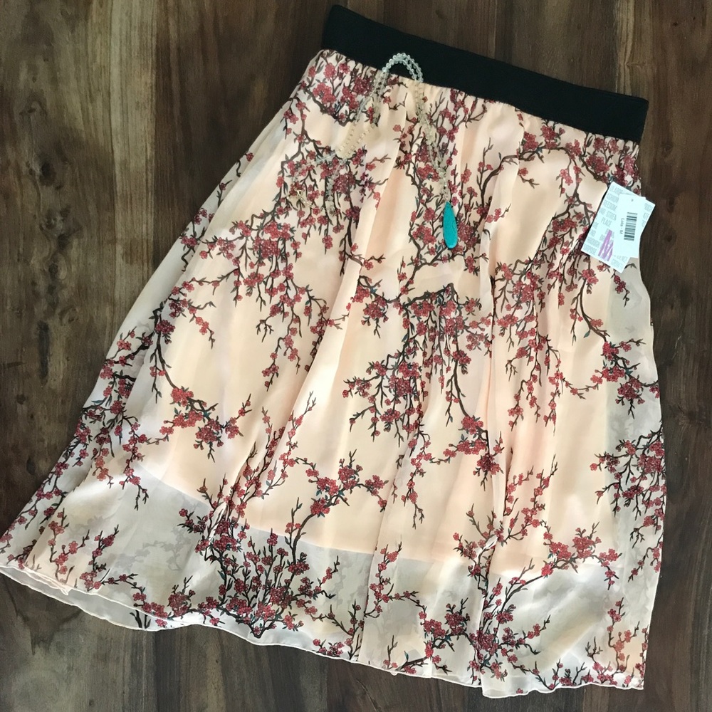 Lularoe Lola skirt