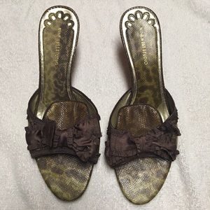 Women’s shoes