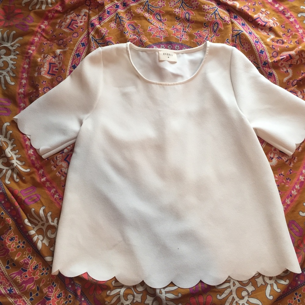 White scalloped tee