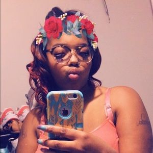 Meet your Posher, Destiny