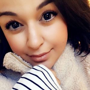 ⚠️Meet your Posher⚠️