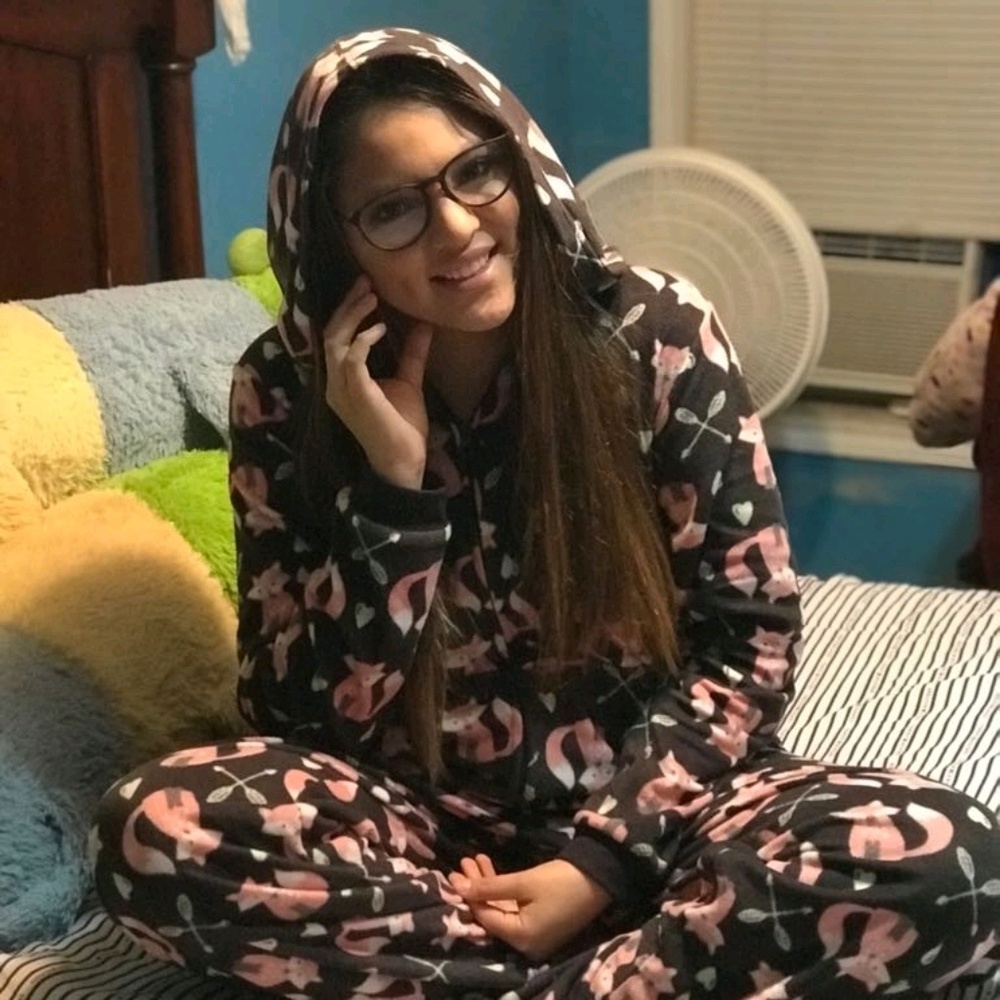 Meet your Posher, Vanessa