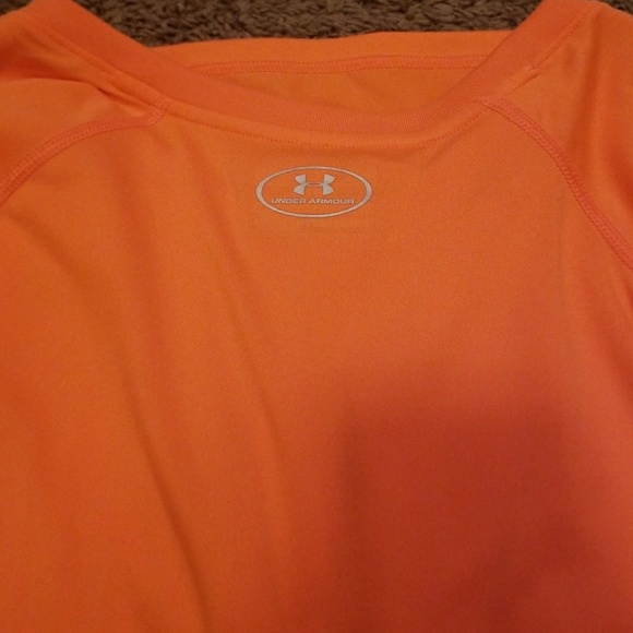 Ladies Under Armour - Picture 2 of 3