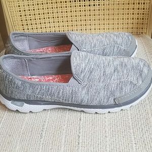 Danskin Now memory foam shoes