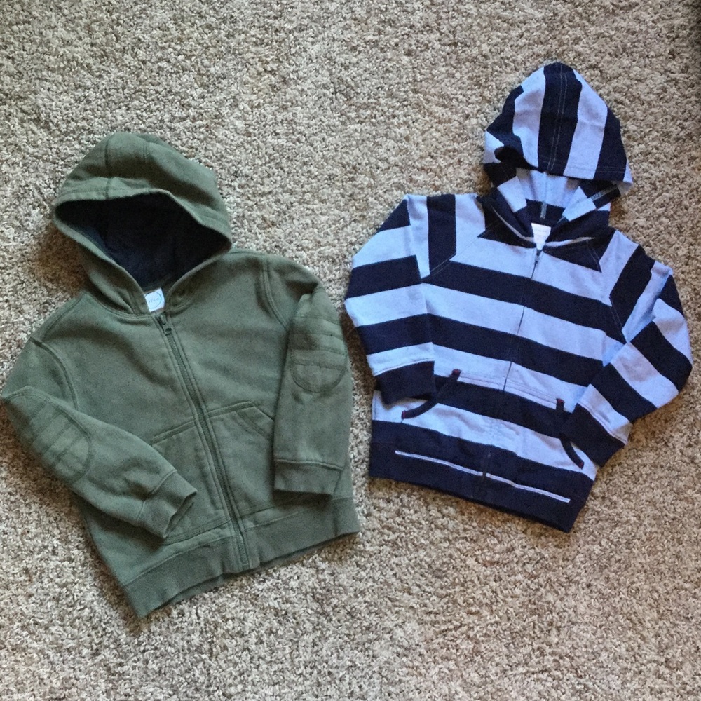 2 Boy's Zip up Hoodies size 4T