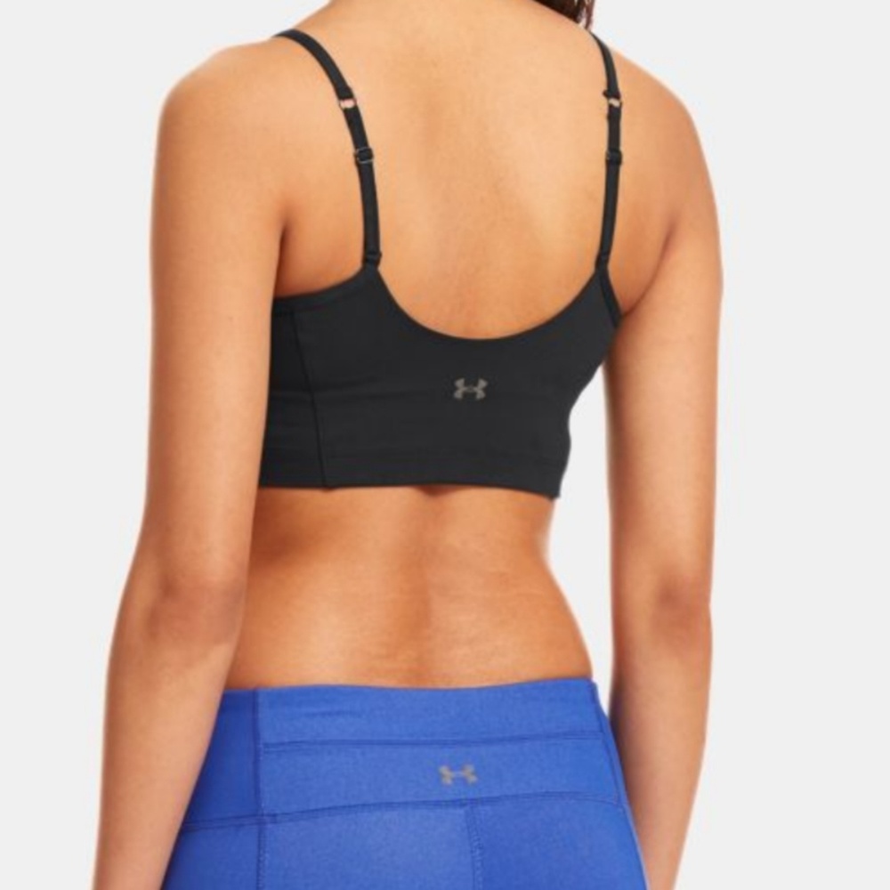 Under Armour Sports top