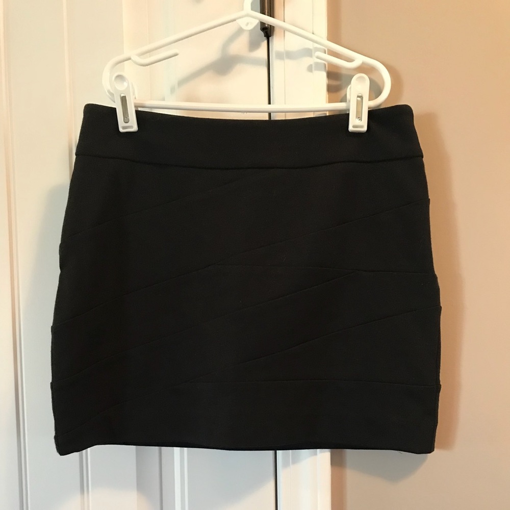 Express mini skirt
