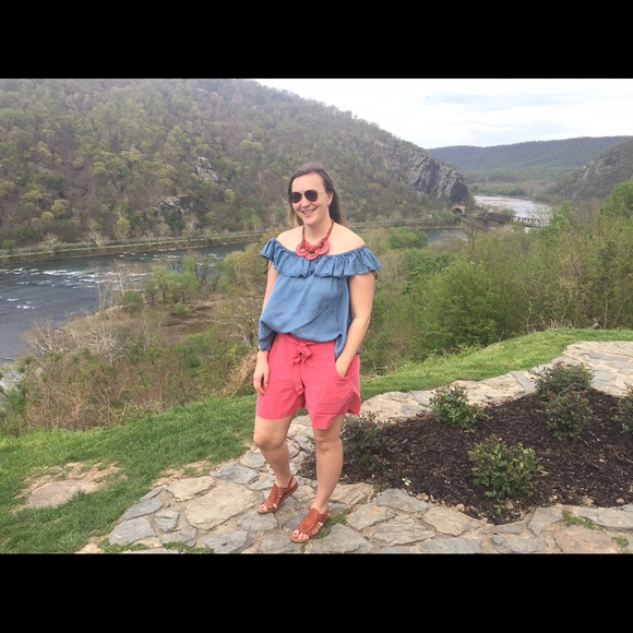 Meet your Posher, Lynnette - Picture 6 of 7