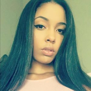 Meet your Posher, Isabella