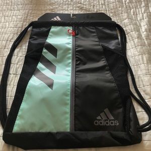 Adidas pull string back pack NWT