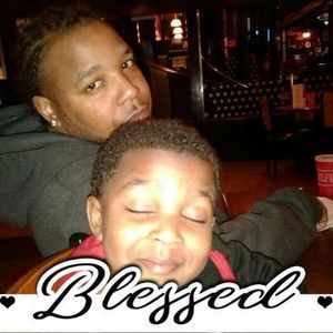 Meet your Posher, Carlos