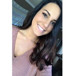 Meet your Posher, Allison