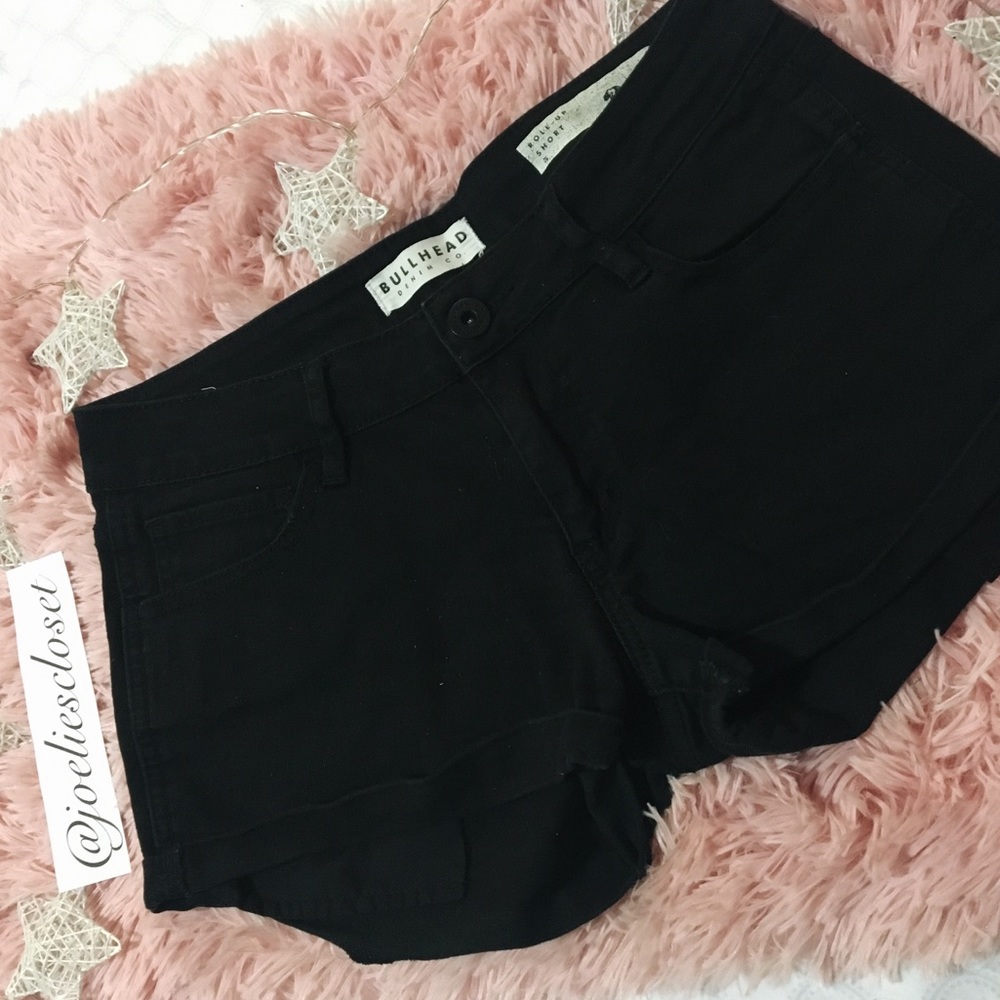 Bullhead (PacSun) Black Shorts