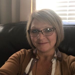 Meet your Posher, Linda