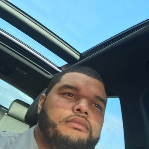 Meet your Posher, Dion