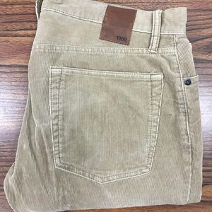 GAP Khaki Cords Straight Leg *new with tags*