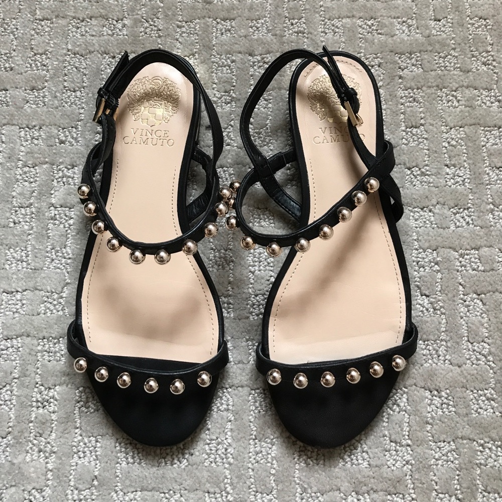 vince camuto black & rose gold accent sandals.