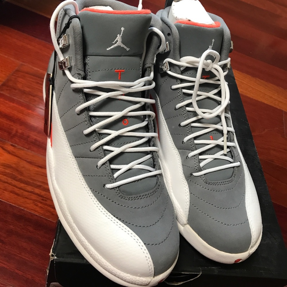 Air Jordan 12 retro