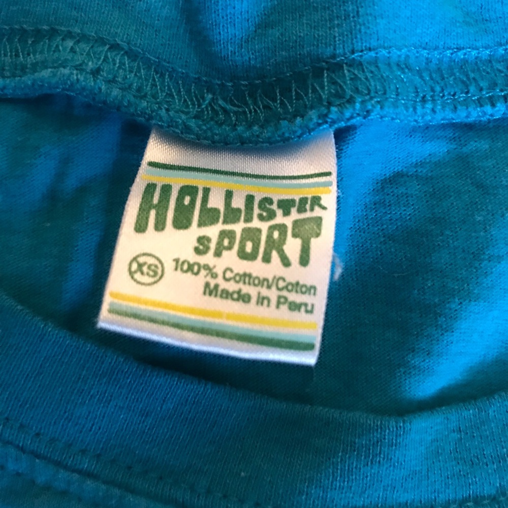 🎀HOLLISTER TEE. Xsmall. Great condition. 🎀 - Picture 3 of 3