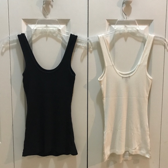 ✅Express - Bundle Of 4 Sequence Tank Tops! - Picture 4 of 7