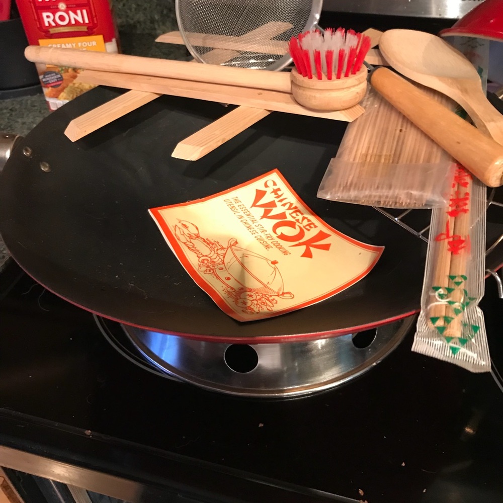 Joyce Chen nonstick wok set