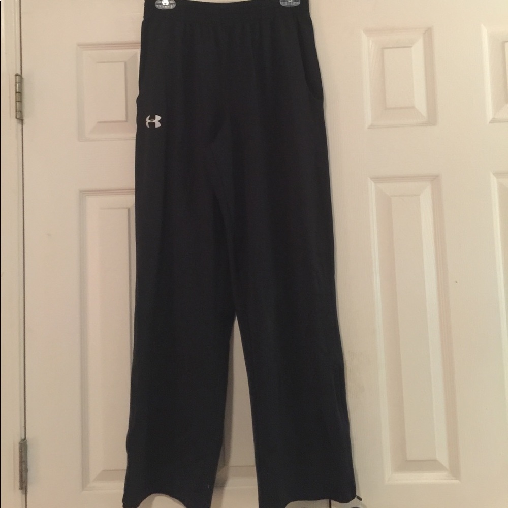 Black Under Armour  sweatpants
