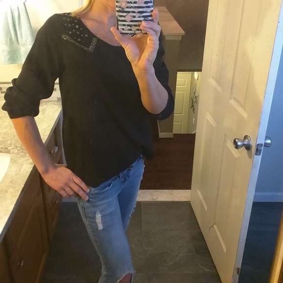 A.N.A 3/4 length Black Blouse - Picture 2 of 5