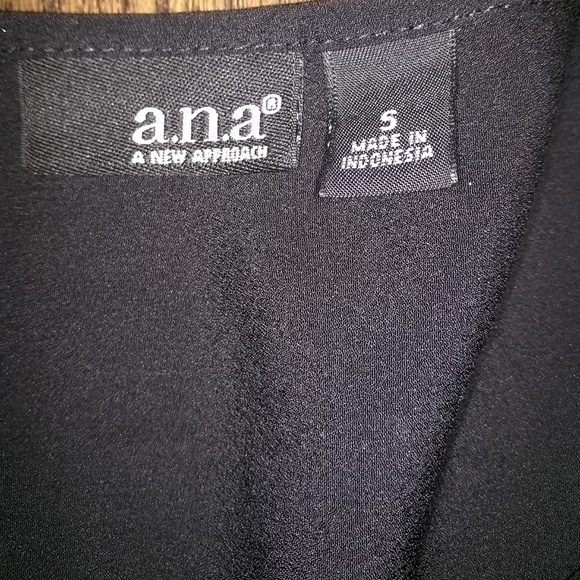 A.N.A 3/4 length Black Blouse - Picture 4 of 5