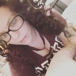 Meet your Posher, Alisha