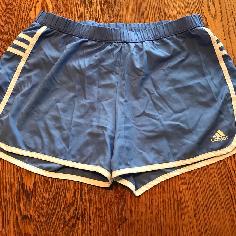 Adidas shorts size L