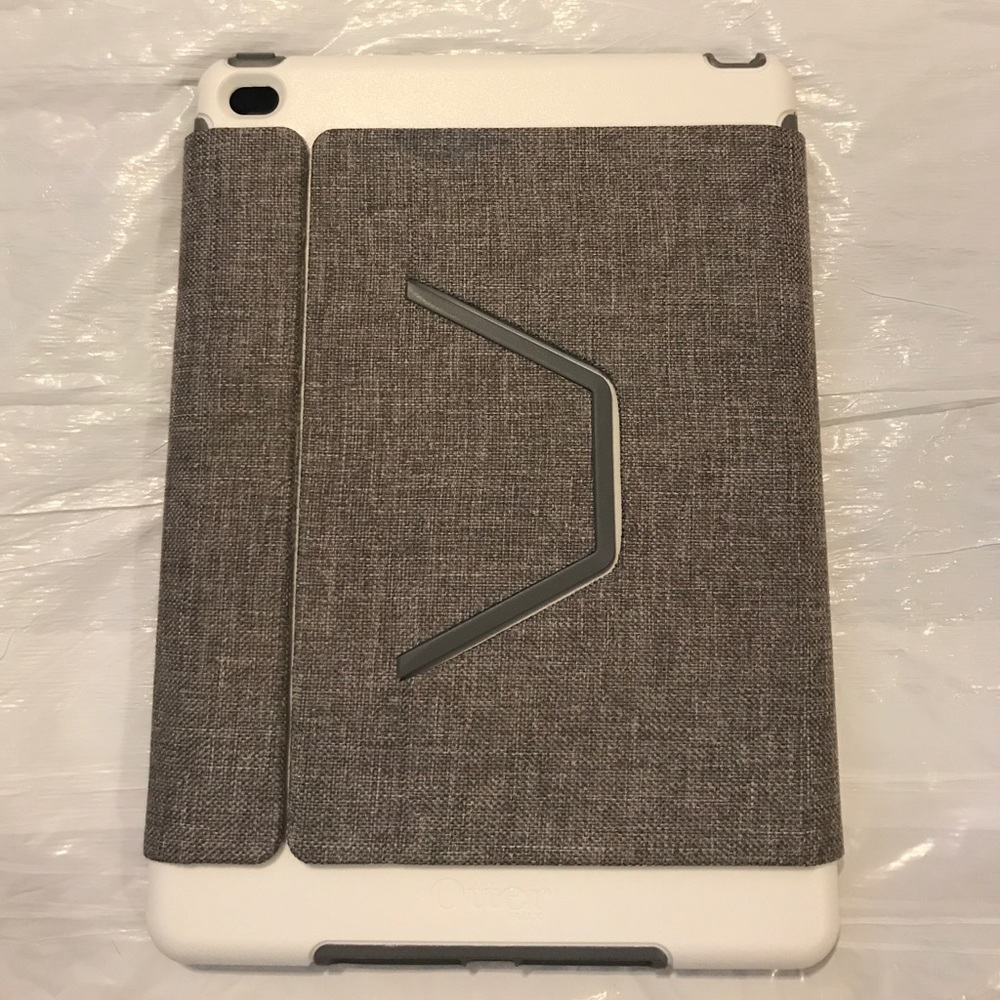 Ipad Case - image 2