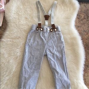 Baby B’gosh seer sucker pants with suspenders 👖