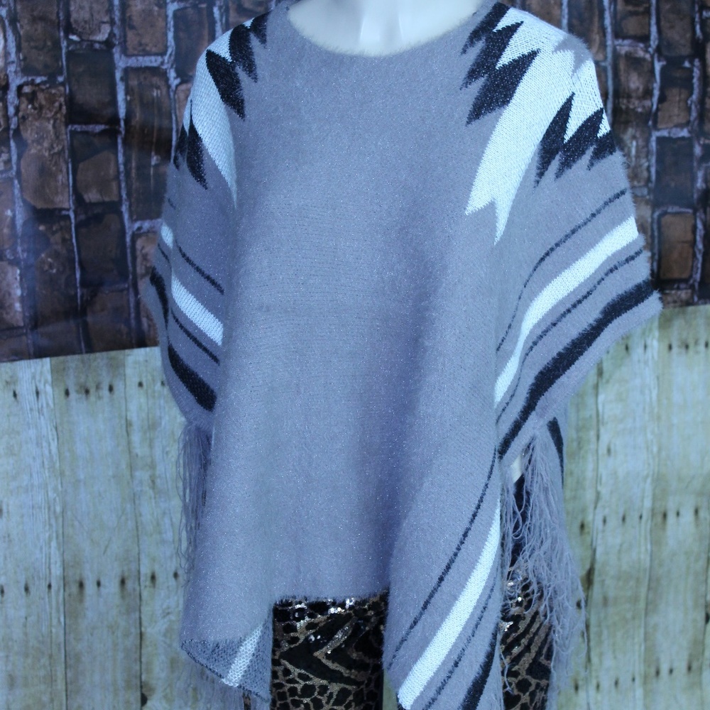 Poncho Cardigans - Picture 3 of 4