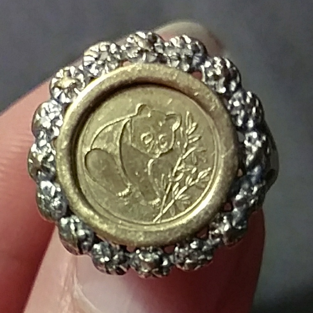 Vintage 10K Gold Panda Ring