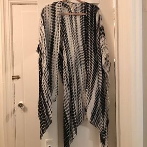 Michael Stats black and white coverup