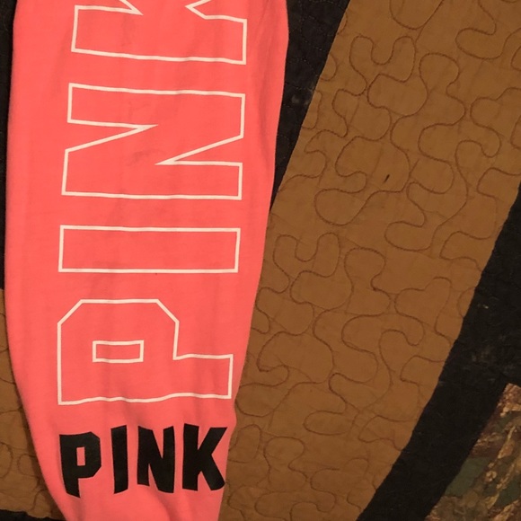 PINK - Picture 2 of 5