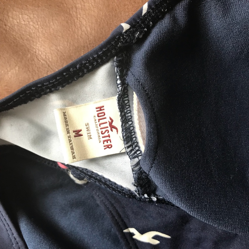 Hollister Bikini Top And Bottom - Picture 5 of 6