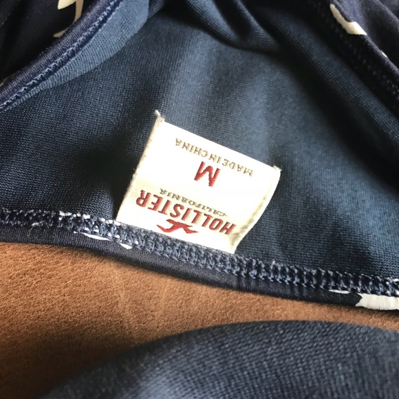 Hollister Bikini Top And Bottom - Picture 6 of 6