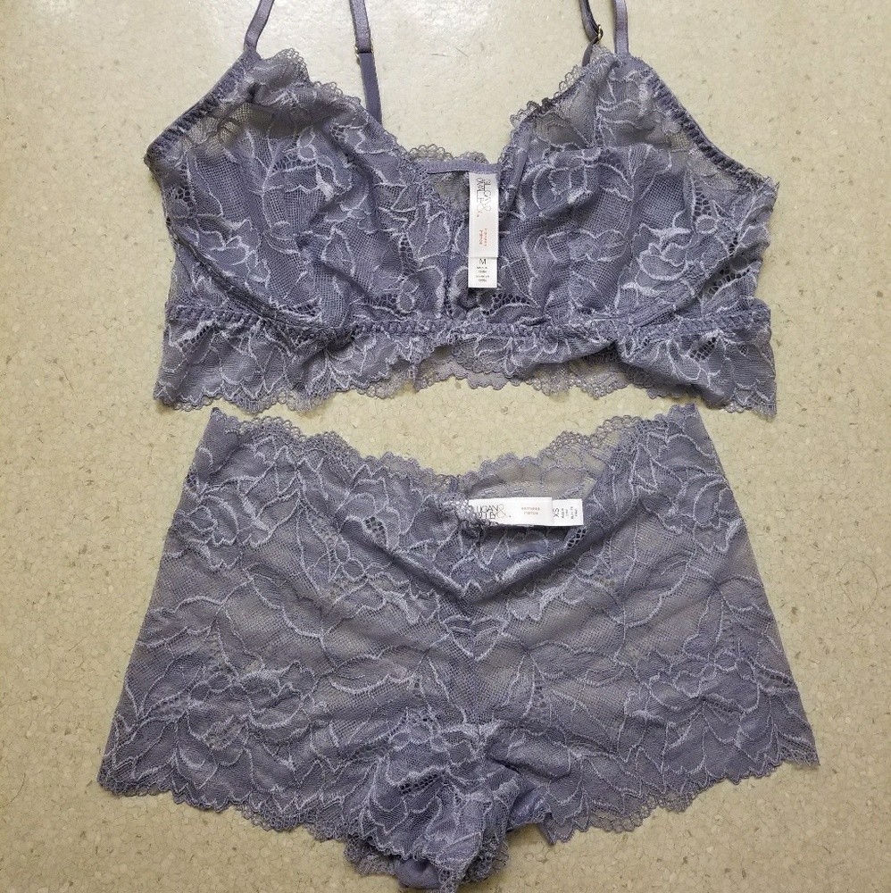 New lace bra and panties